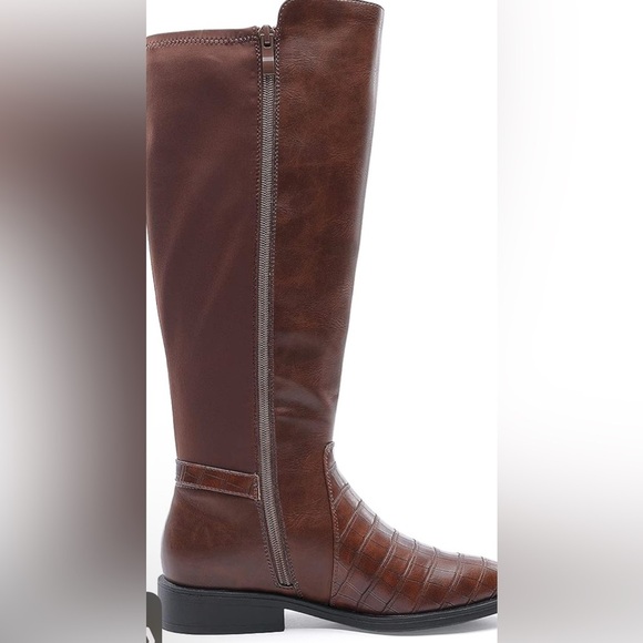 Brown Leather Knee-High Women's Boots (009) - Picture 3 of 5